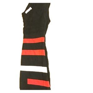 Vavavoom chic 90s fitted day to evening Dress